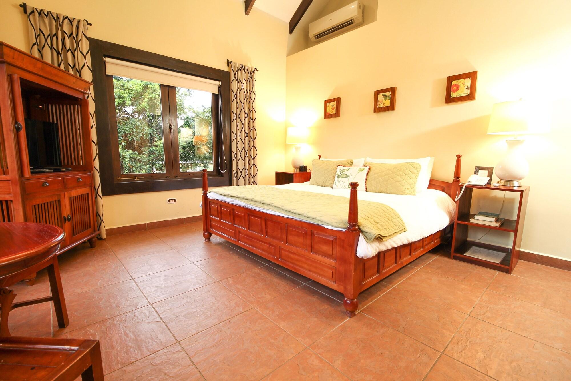 The Riverside Inn Boquete Exterior photo